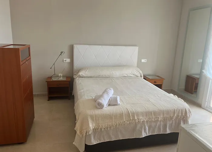 HABITACIONES CACHEMIRES en ALMERIA